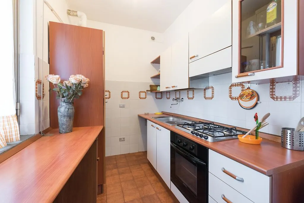 Comfort Beach House Apartment Marina di Massa