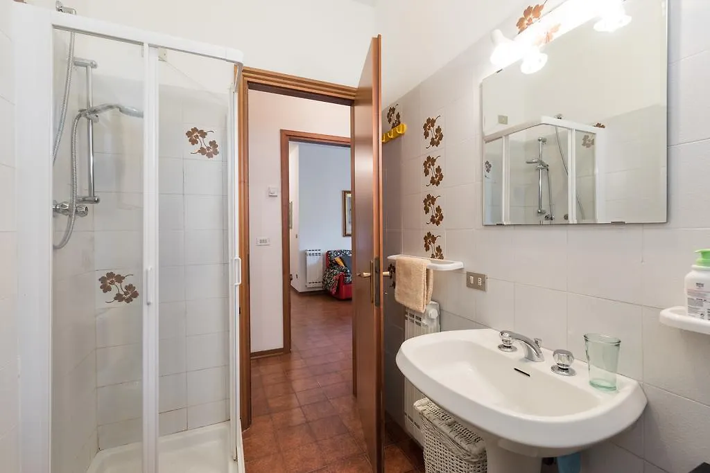 Comfort Beach House Apartment Marina di Massa